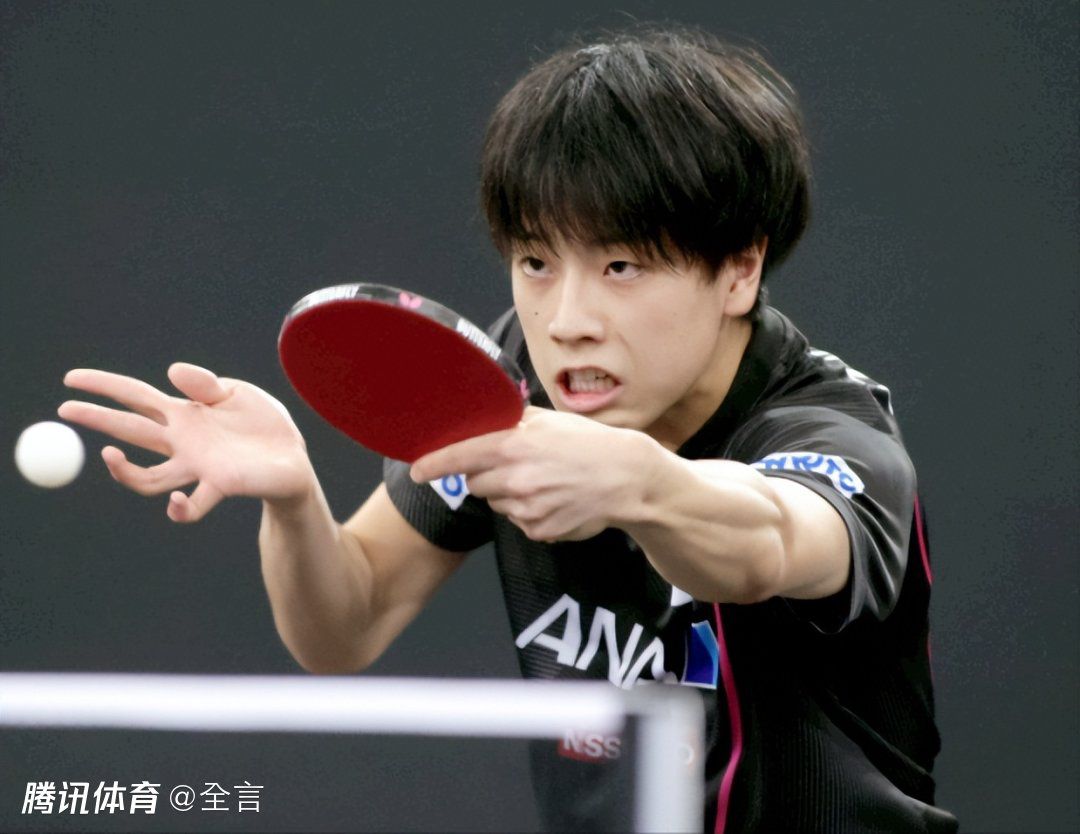 特辑中，影片众主创联合医学顾问张巍直面阿尔茨海默群体病情变化之复杂、照料难度之高的生存境遇